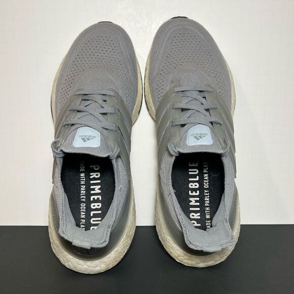 Womens ADIDAS UltraBoost 21 Gray Running Shoes / Size 8 - Picture 5 of 9